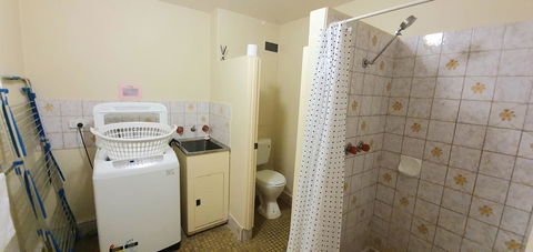 West Beach Lagoon 208 â€“ Great Value! - Accommodation QLD 15