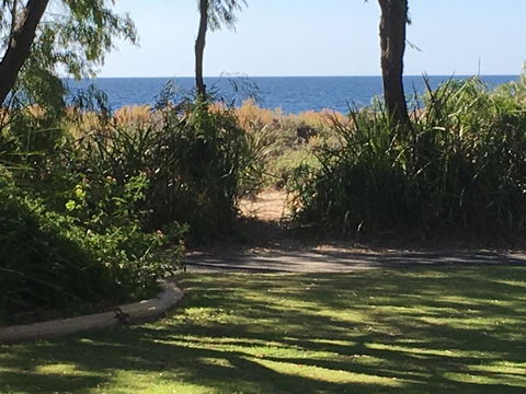 Geographe Bay Apartment - Accommodation QLD 14