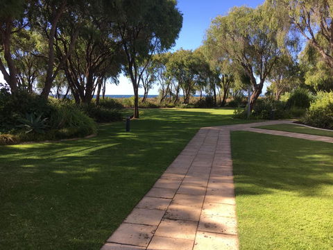 Geographe Bay Apartment - Accommodation QLD 10