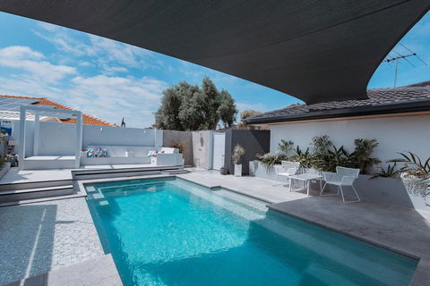 Mindarie Retreat - Accommodation QLD 13