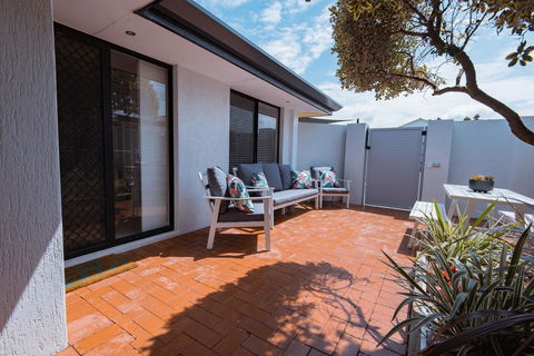 Mindarie Retreat - Accommodation QLD 10