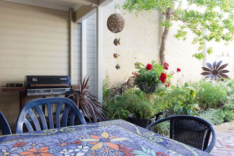 Fremantle Local Beach Studio - Accommodation QLD 9