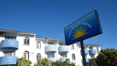 West Beach Lagoon 204 â€“ Ground Floor - Accommodation QLD 12