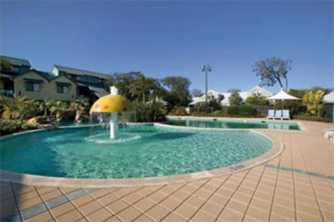 Presidential Bungalow - Accommodation QLD 0