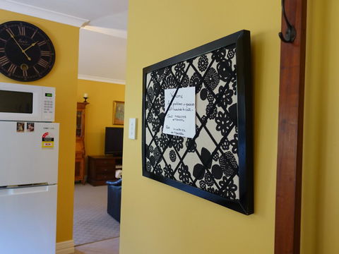 The Blacksmiths Cottage - Accommodation QLD 19