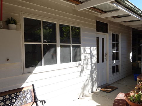 The Blacksmiths Cottage - Accommodation QLD 22