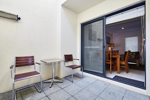 Fremantle Townhouse Unit 6 - Accommodation QLD 2