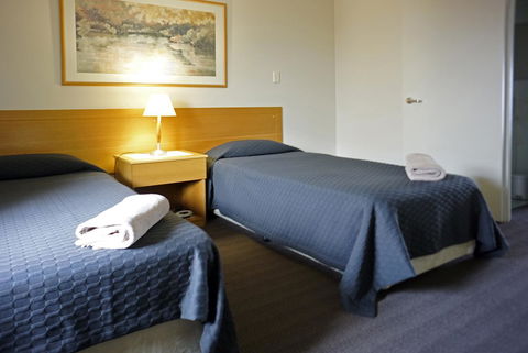 Oceanside 8 - Accommodation QLD 11