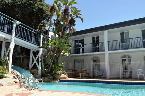 West Beach Lagoon 211 â€“ Great Views - Accommodation QLD 22