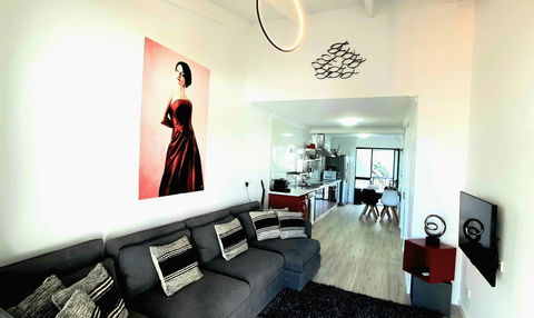 West Beach Lagoon 211 â€“ Great Views - Accommodation QLD 8