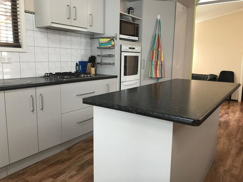 Sabai Accommodation - Accommodation QLD 23