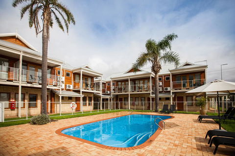 Nightcap At The Ship Inn - Accommodation QLD 33
