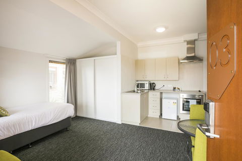 Nightcap At The Ship Inn - Accommodation QLD 32