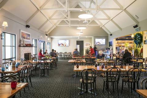 Nightcap At The Ship Inn - Accommodation QLD 39