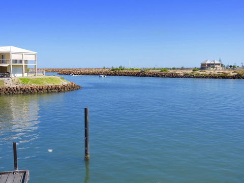 Oceans Edge - Busselton - Accommodation QLD 13