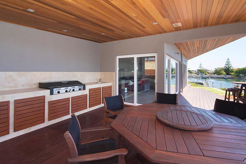 Oceans Edge - Busselton - Accommodation QLD 3