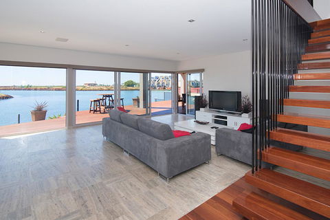 Oceans Edge - Busselton - Accommodation QLD 8