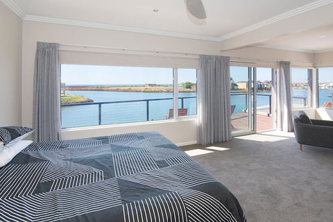 Oceans Edge - Busselton - Accommodation QLD 5