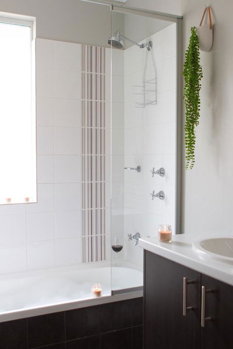 The Beach House - Accommodation QLD 14