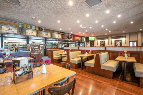 Nightcap At Wanneroo Tavern - Accommodation QLD 30