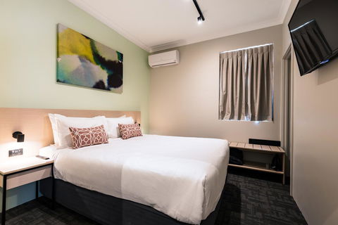 Nightcap At Wanneroo Tavern - Accommodation QLD 26