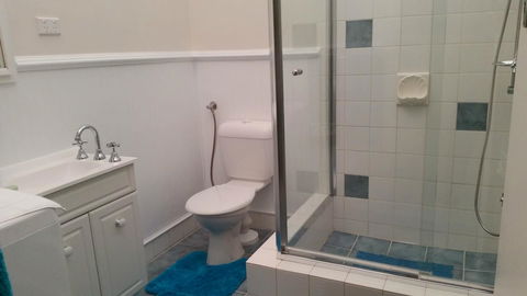 Island View Villas - Accommodation QLD 6