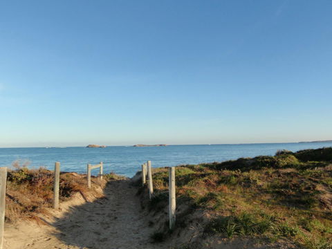 Island View Villas - Accommodation QLD 12