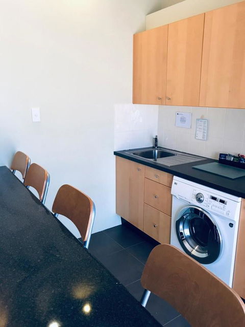 Joondalup City Hotel - Accommodation QLD 3