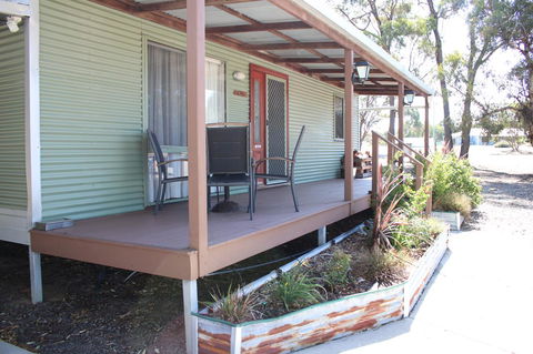 Kendenup Cottages And Lodge - Accommodation QLD 28