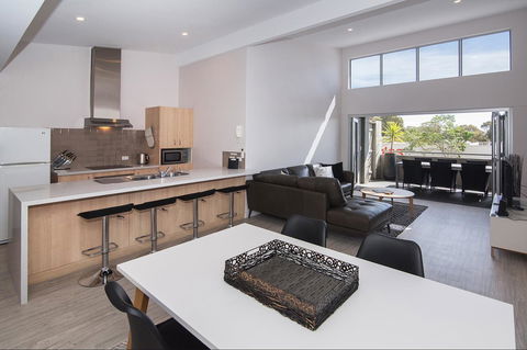 Rooftop Margaret River - Accommodation QLD 0