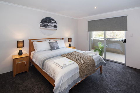 Rooftop Margaret River - Accommodation QLD 6