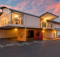 Sunset on Fearn - Accommodation QLD