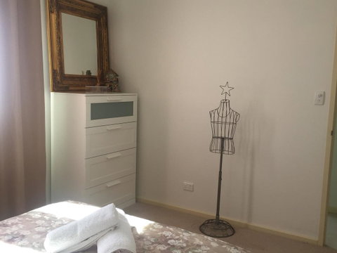 Bright & Beautiful Home On The Hills! - Accommodation QLD 18