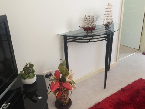 Bright & Beautiful Home On The Hills! - Accommodation QLD 6
