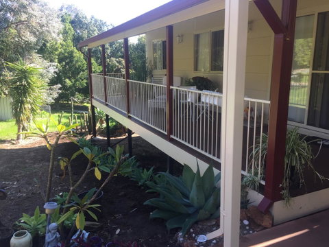 Bright & Beautiful Home On The Hills! - Accommodation QLD 1