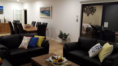 Carpe Diem South - Accommodation QLD 12