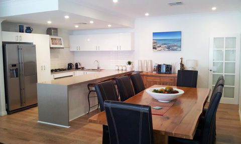 Carpe Diem South - Accommodation QLD 0
