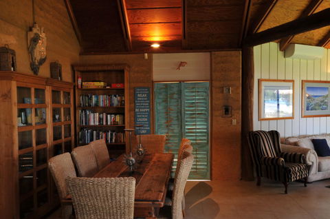 Beach House Dunsborough - Accommodation QLD 14