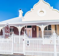 South Beach Bed  Breakfast - Accommodation QLD