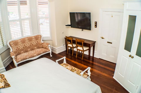 South Beach Bed & Breakfast - Accommodation QLD 10