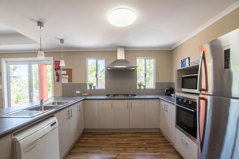 Cape Howe Cottages - Accommodation QLD 44