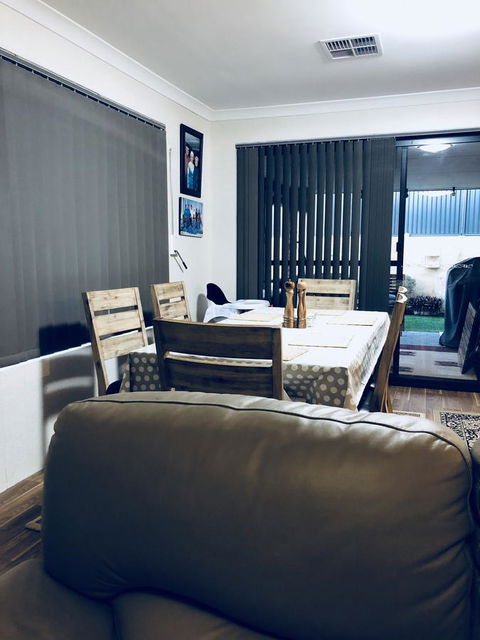 Nora Muslim Holiday Home - Accommodation QLD 39