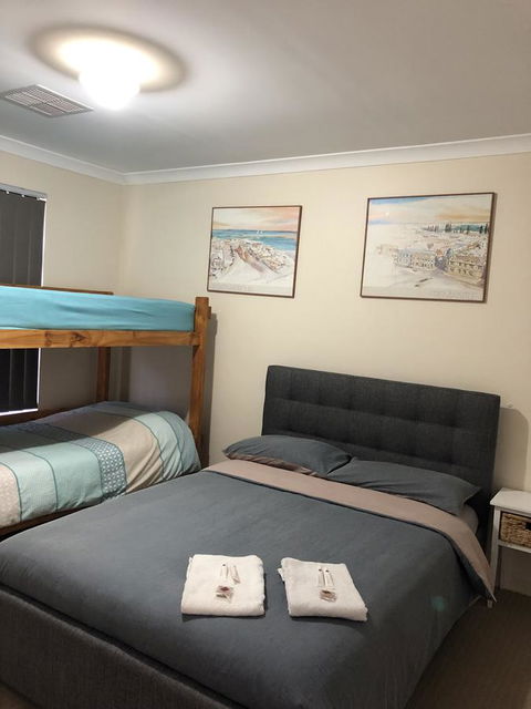 Nora Muslim Holiday Home - Accommodation QLD 3