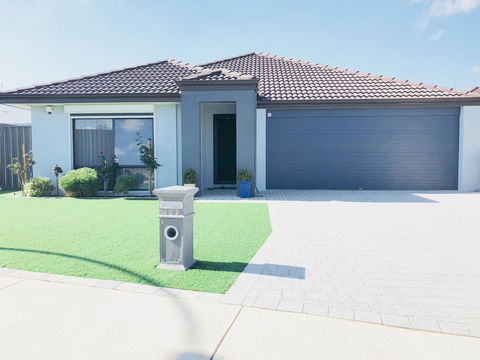 Nora Muslim Holiday Home - Accommodation QLD 29
