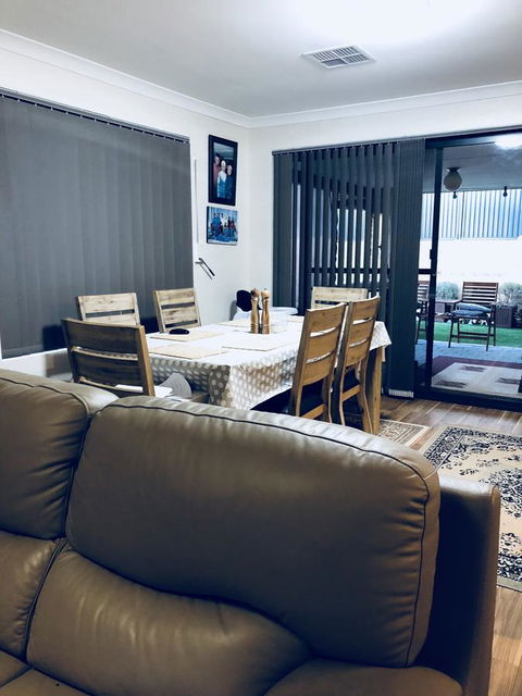 Nora Muslim Holiday Home - Accommodation QLD 35