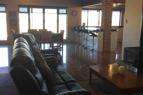 Ocean View Homestead - Accommodation QLD 28