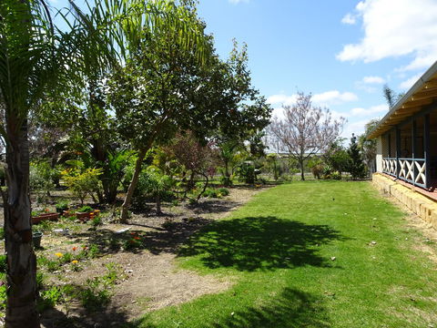 Majestichomestead B&B - Accommodation QLD 25