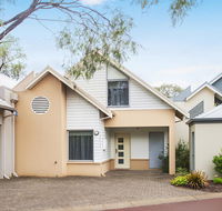 Beach Retreat - Busselton - Accommodation QLD