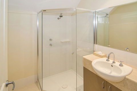 Beach Retreat - Busselton - Accommodation QLD 9