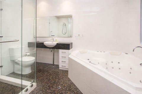 12/26 Yallingup Beach Road - Accommodation QLD 5